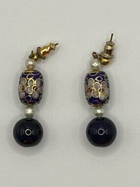 VINTAGE | Blue, pierced earrings pearls on top Cloisonné-EUC